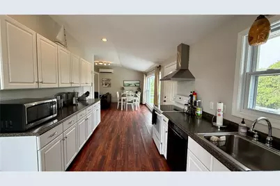 30 Green Meadow Drive, Narragansett, RI 02882 - Photo 21