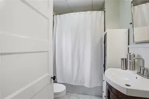 104 Fairview Ave, Pawtucket, RI 02860 - Photo 11