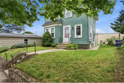 104 Fairview Avenue, Pawtucket, RI 02860 - Photo 3