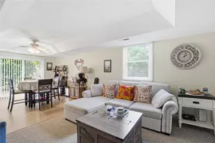 207 Glen Dr, Warwick, RI 02889 - Photo 13