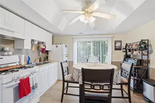 207 Glen Dr, Warwick, RI 02889 - Photo 11