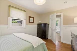 272 Riverside St, Portsmouth, RI 02871 - Photo 25