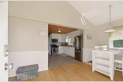 272 Riverside Street, Portsmouth, RI 02871 - Photo 21