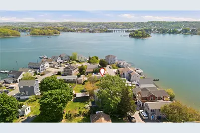 272 Riverside Street, Portsmouth, RI 02871 - Photo 5