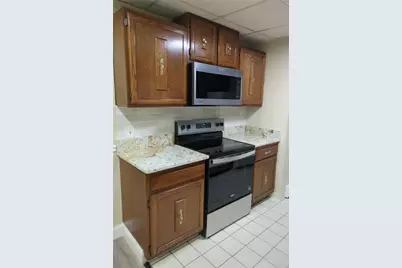 300 Smithfield Avenue #P2-17, North Providence, RI 02904 - Photo 5