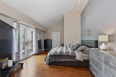 1000 Chapel View Boulevard #306, Cranston, RI 02920 - Photo 17