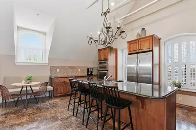 1000 Chapel View Boulevard #306, Cranston, RI 02920 - Photo 7