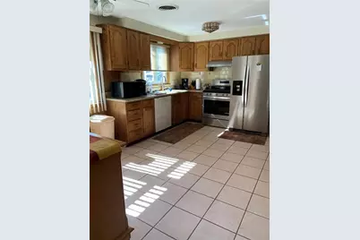 82 Merchant Street, North Providence, RI 02911 - Photo 5