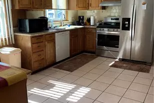 82 Merchant St, North Providence, RI 02911 - Photo 5