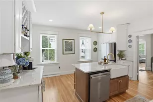 243 Maple Ave, Barrington, RI 02806 - Photo 5