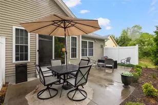 22 Rivers Edge Dr, Coventry, RI 02816 - Photo 5