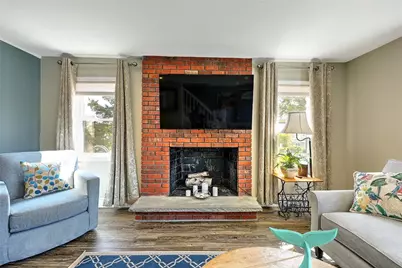56 King Philip Road, Narragansett, RI 02882 - Photo 9