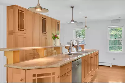 12 Howard Road, Cumberland, RI 02864 - Photo 9