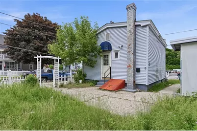 42 Transit Street, Woonsocket, RI 02895 - Photo 17