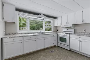53 Park Ln, Coventry, RI 02816 - Photo 3