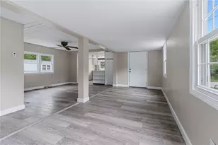 53 Park Ln, Coventry, RI 02816 - Photo 9