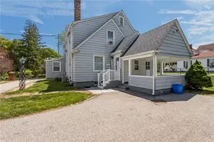 41 Esmond St, Smithfield, RI 02917 - Photo 3