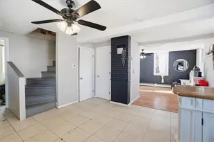 208 Simmonsville Ave, Johnston, RI 02919 - Photo 5