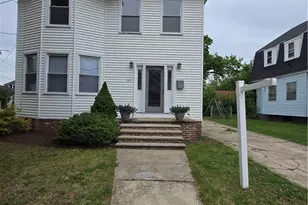 105 Park Ave, Cranston, RI 02905 - Photo 3
