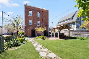 207 Douglas Ave, Providence, RI 02908 - Photo 5