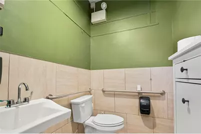 207 Douglas Avenue, Providence, RI 02908 - Photo 13