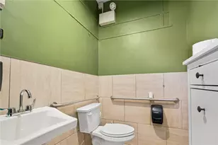 207 Douglas Ave, Providence, RI 02908 - Photo 13
