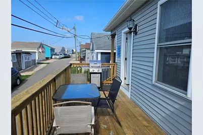 854 Matunuck Beach Road, South Kingstown, RI 02879 - Photo 15