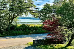 608 Wordens Pond Rd, South Kingstown, RI 02879 - Photo 37