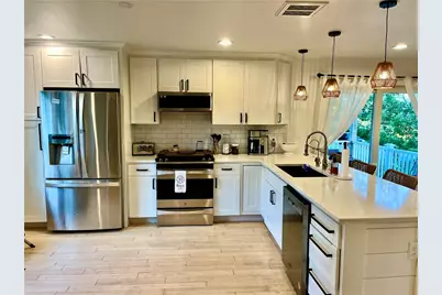 608 Wordens Pond Road, South Kingstown, RI 02879 - Photo 7