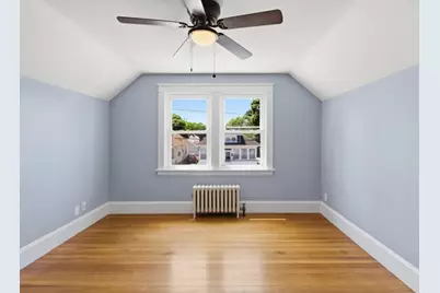 70 Holburn Avenue, Cranston, RI 02910 - Photo 13