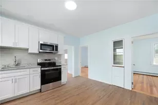 87 Lyman Ave, North Providence, RI 02911 - Photo 5