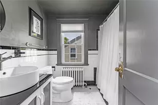 7 Florence Ave, Newport, RI 02840 - Photo 33