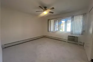 400 Narragansett Pkwy, Warwick, RI 02888 - Photo 23