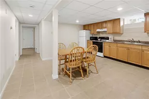 160 Fort St, East Providence, RI 02914 - Photo 23