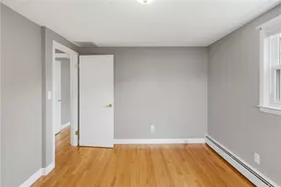 160 Fort St, East Providence, RI 02914 - Photo 19