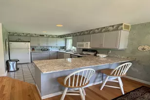 15 Hammersmith Rd, Newport, RI 02840 - Photo 29