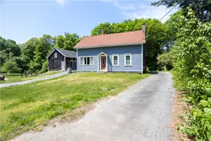 48 Brayton Rd, Smithfield, RI 02917 - Photo 3