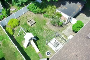 1635 Old Smithfield Rd, North Smithfield, RI 02896 - Photo 25