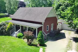 1635 Old Smithfield Rd, North Smithfield, RI 02896 - Photo 3
