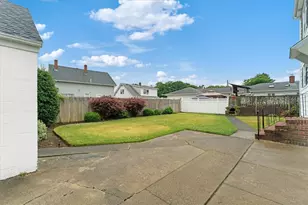 24 Bel Air Dr, Providence, RI 02911 - Photo 29