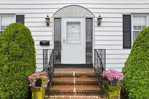 24 Bel Air Dr, Providence, RI 02911 - Photo 3