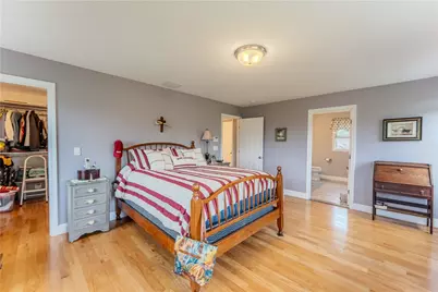 111 Middle Street, North Kingstown, RI 02852 - Photo 19