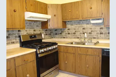 752 Quaker Lane #A-109, Warwick, RI 02818 - Photo 11