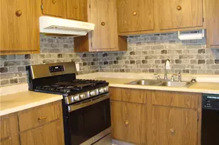 752 Quaker Ln, Warwick, RI 02818 - Photo 11