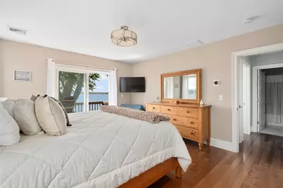 53 White Avenue, East Providence, RI 02915 - Photo 21