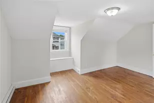 47 Goldsmith Ave, East Providence, RI 02914 - Photo 23