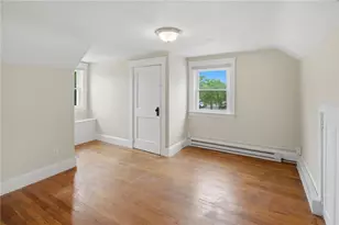 47 Goldsmith Ave, East Providence, RI 02914 - Photo 19