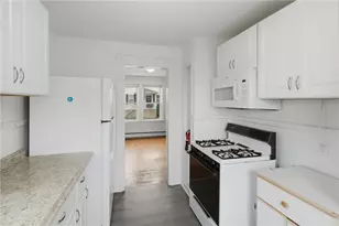 47 Goldsmith Ave, East Providence, RI 02914 - Photo 11