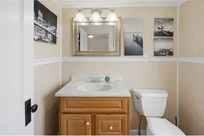 47 Goldsmith Avenue, East Providence, RI 02914 - Photo 17