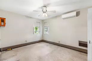 46 Somerset Ave, East Providence, RI 02915 - Photo 13